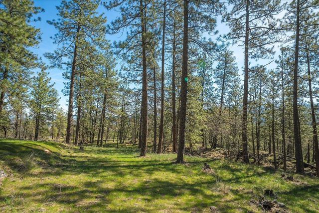 2712 N Chase Ln, Liberty Lake, WA 99019