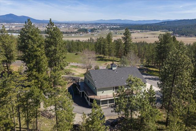 2712 N Chase Ln, Liberty Lake, WA 99019