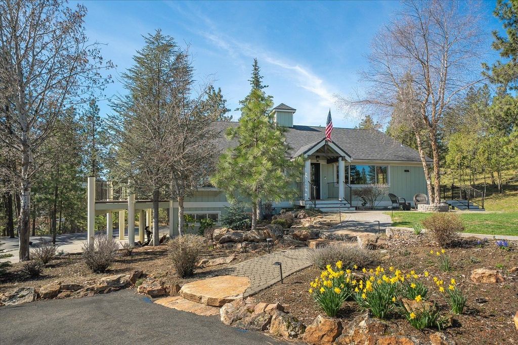 2712 N Chase Ln, Liberty Lake, WA 99019