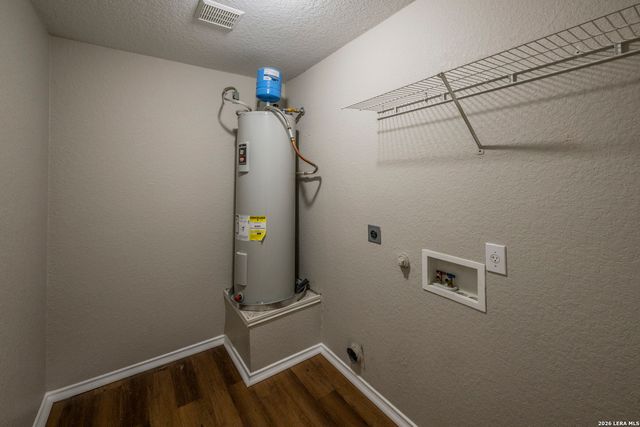 4210 Wensledale Dr, Schertz, TX 78108