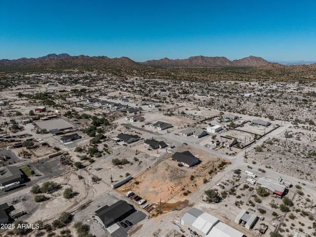 3925 W MOON DUST Trail, San Tan Valley, AZ 85144