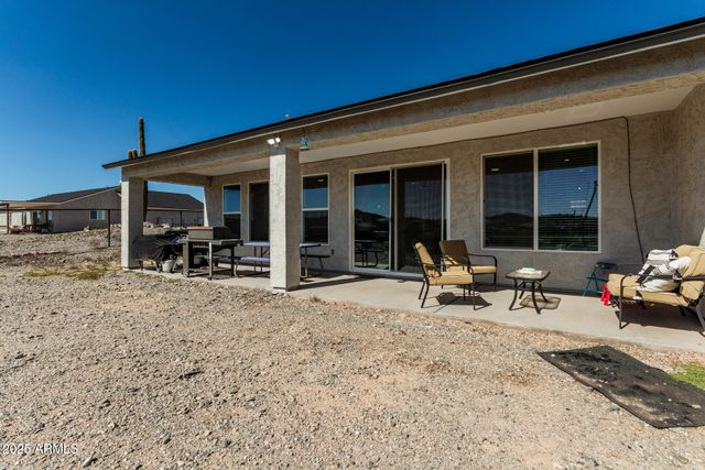 3925 W MOON DUST Trail, San Tan Valley, AZ 85144