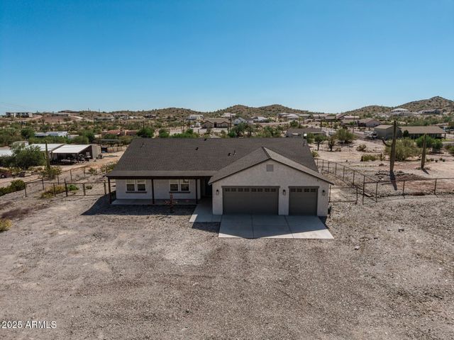 3925 W MOON DUST Trail, San Tan Valley, AZ 85144