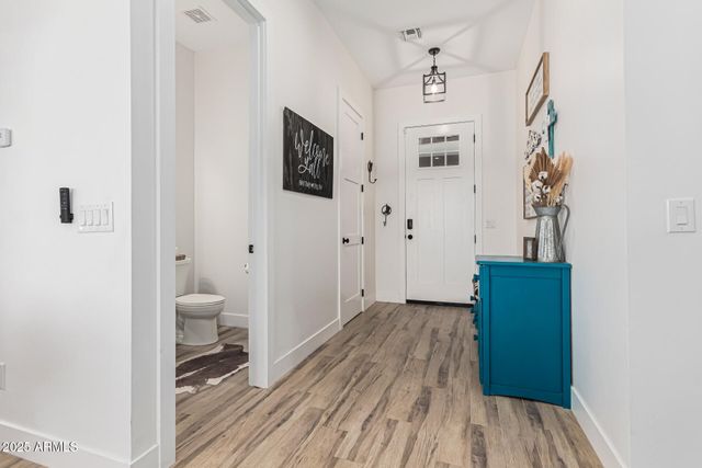 3925 W MOON DUST Trail, San Tan Valley, AZ 85144