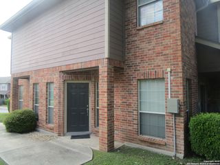 133 Chapel Hill # 133, San Antonio, TX 78240