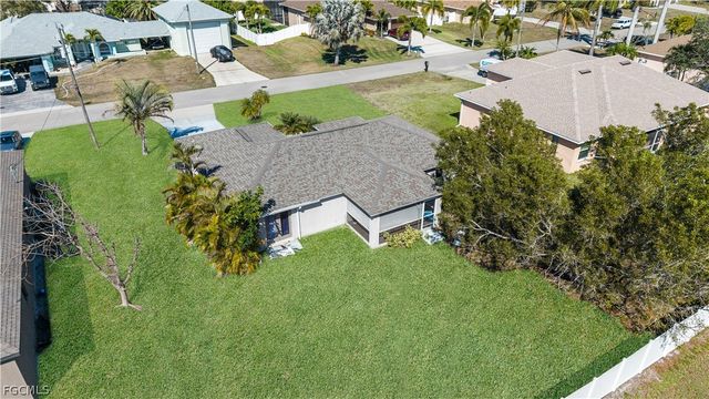 1810 SW 22nd ST, Cape Coral, FL 33991