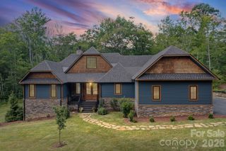 289 Linville River Drive, Linville, NC 28646