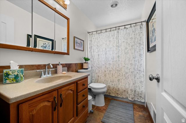 184 E 1150 N, Layton, UT 84040