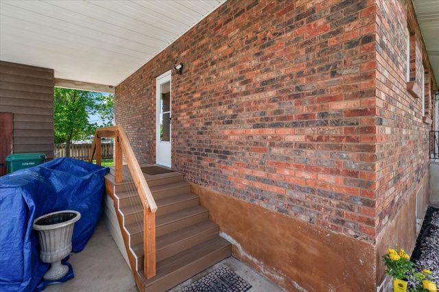 184 E 1150 N, Layton, UT 84040