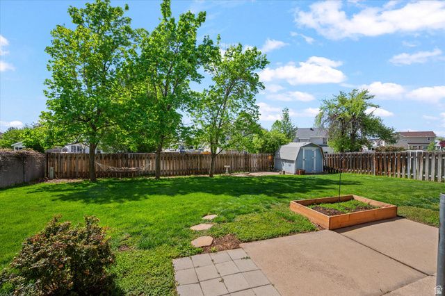 184 E 1150 N, Layton, UT 84040