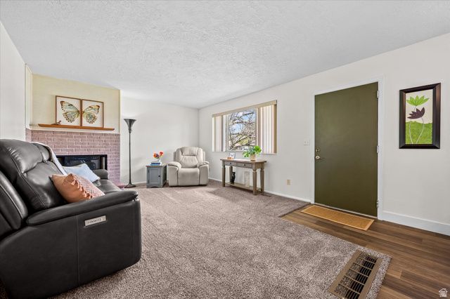 184 E 1150 N, Layton, UT 84040