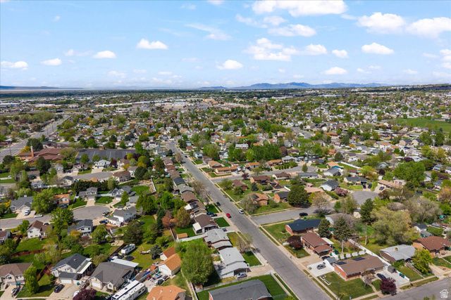 184 E 1150 N, Layton, UT 84040