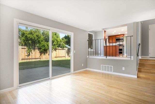 3341 Feltham Way, Sacramento, CA 95827