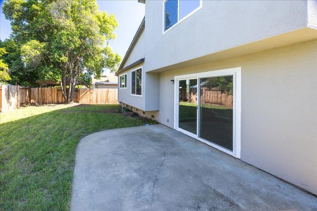 3341 Feltham Way, Sacramento, CA 95827
