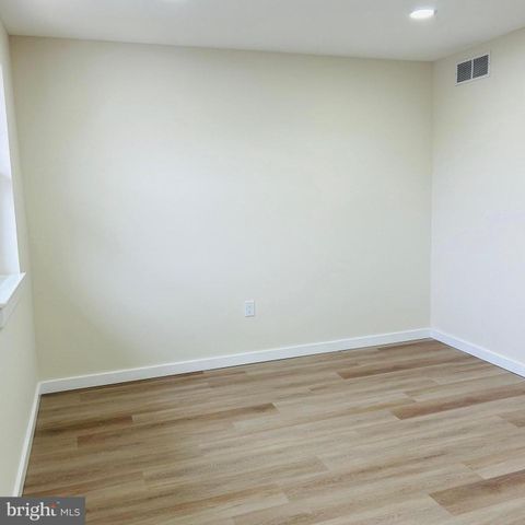 309 LA CASCATA TNHS, Clementon, NJ 08021