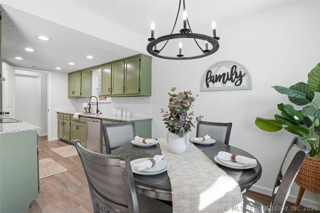 217 W Miami Street, Broken Arrow, OK 74011