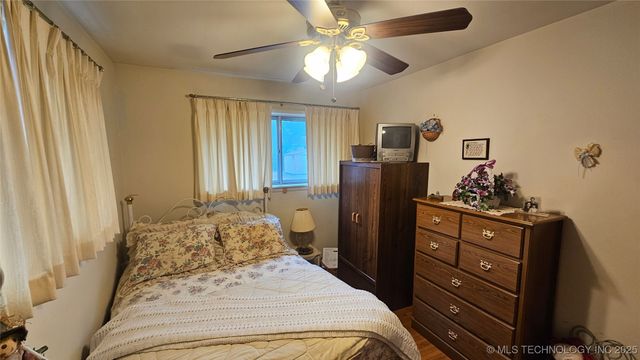 110 W Mill Avenue, Sapulpa, OK 74066