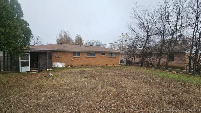 110 W Mill Avenue, Sapulpa, OK 74066