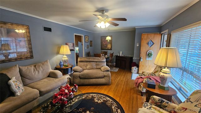 110 W Mill Avenue, Sapulpa, OK 74066