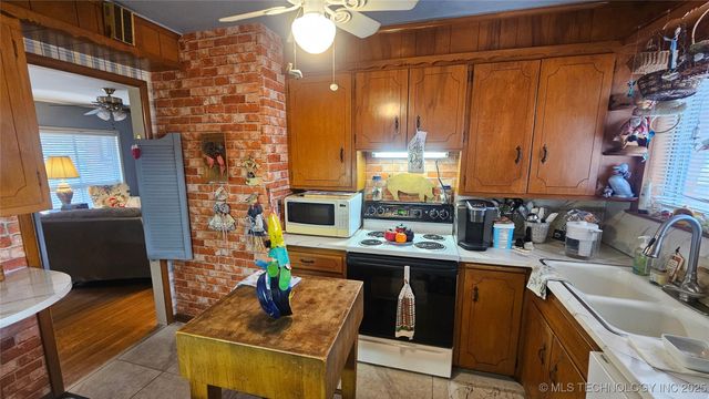 110 W Mill Avenue, Sapulpa, OK 74066