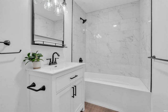 104 S Cowen Street, Garrett, IN 46738