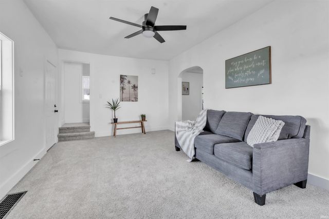 104 S Cowen Street, Garrett, IN 46738