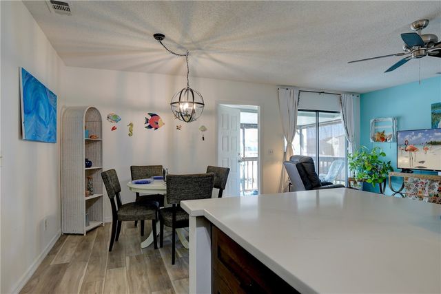 1116 Breezy Way 1H, Sebastian, FL 32958