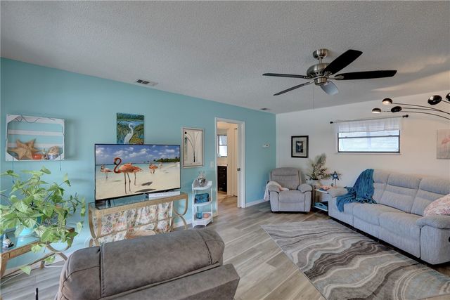 1116 Breezy Way 1H, Sebastian, FL 32958