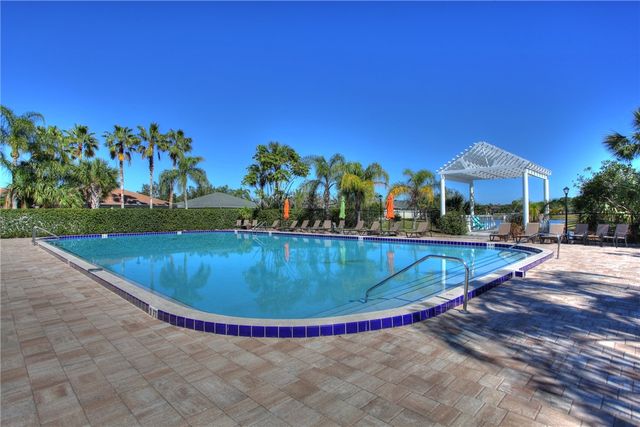 1116 Breezy Way 1H, Sebastian, FL 32958