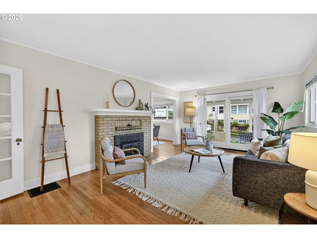 728 Se 55TH Ave, Portland, OR 97215