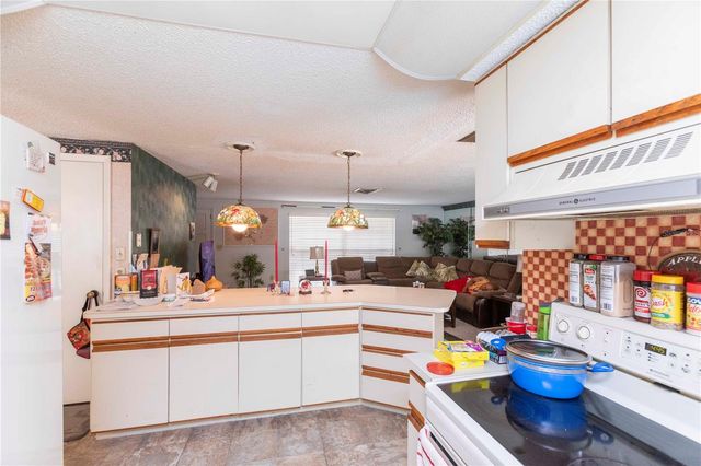 12101 LONGSTRAP LANE, Hudson, FL 34667