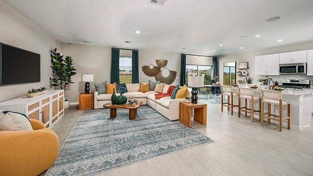 371 CORNERSTONE DRIVE, Groveland, FL 34736