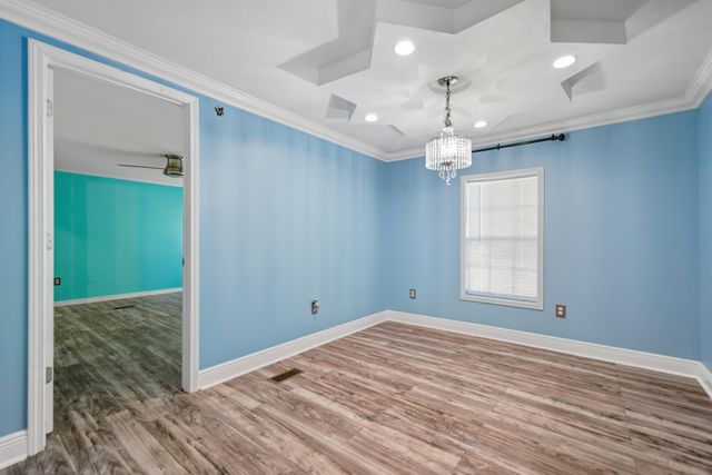 714 E Picasso Circle, Defuniak Springs, FL 32433