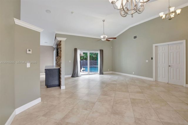 12486 SW 9th Pl, Davie, FL 33325