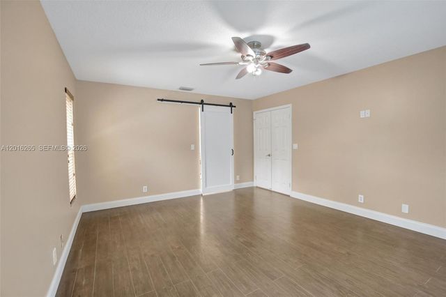 12486 SW 9th Pl, Davie, FL 33325