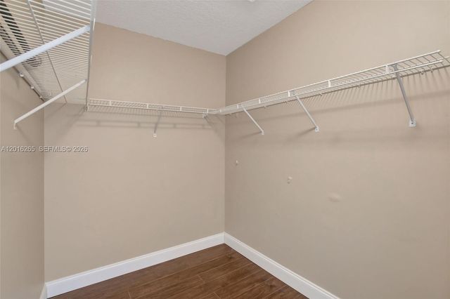 12486 SW 9th Pl, Davie, FL 33325