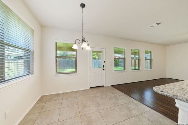 2118 Pecan, New Braunfels, TX 78130