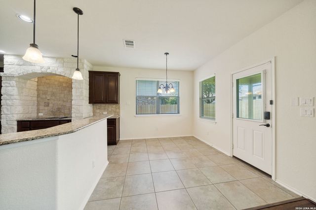 2118 Pecan, New Braunfels, TX 78130