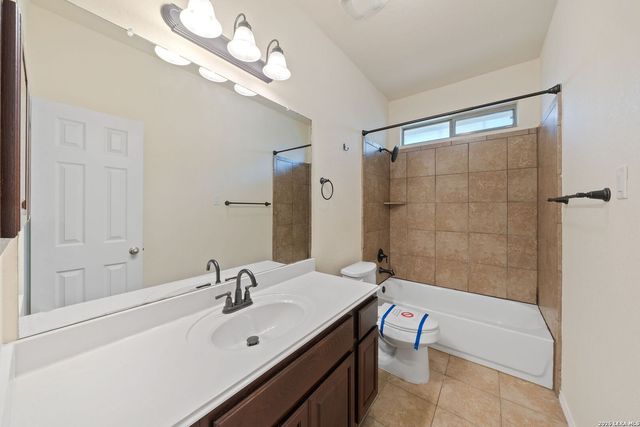 2118 Pecan, New Braunfels, TX 78130