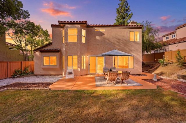1843 Centennial Way, Escondido, CA 92026