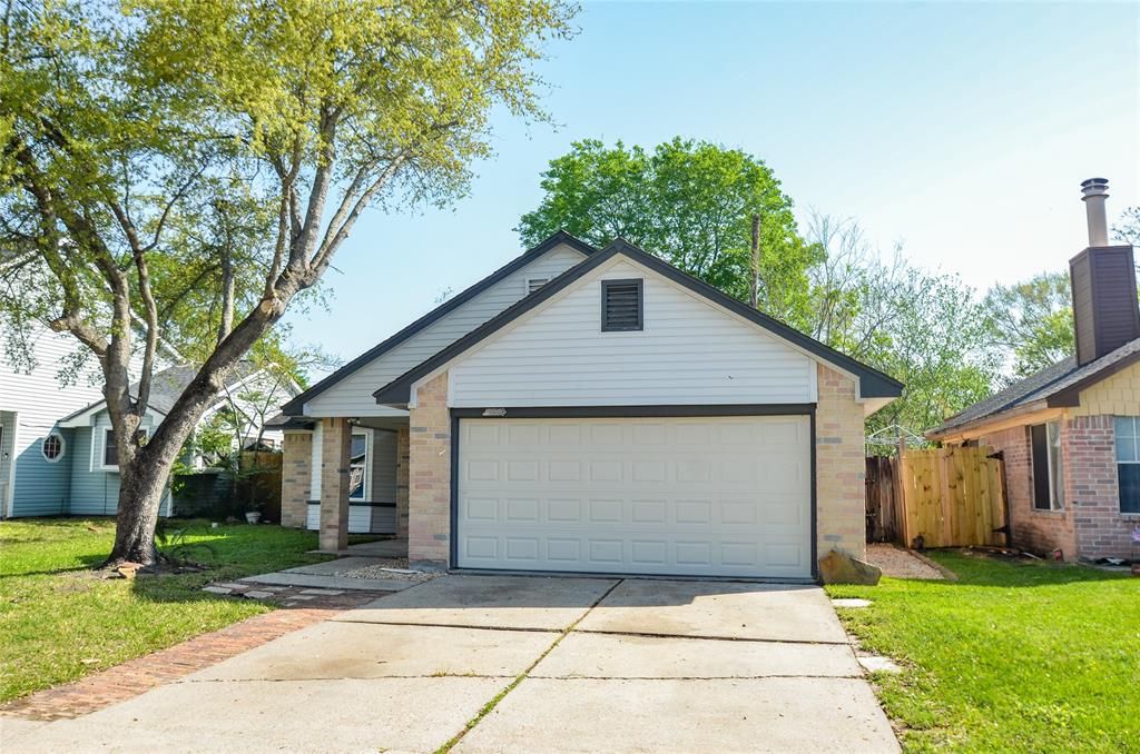 24222 Spring Sunset Drive, Spring, TX 77373