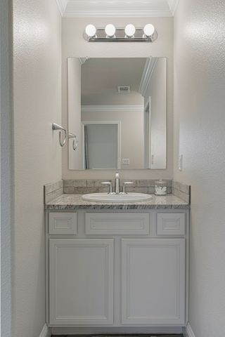 907 E 89th St, Odessa, TX 79765