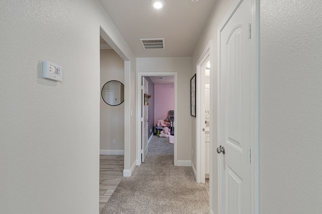 907 E 89th St, Odessa, TX 79765