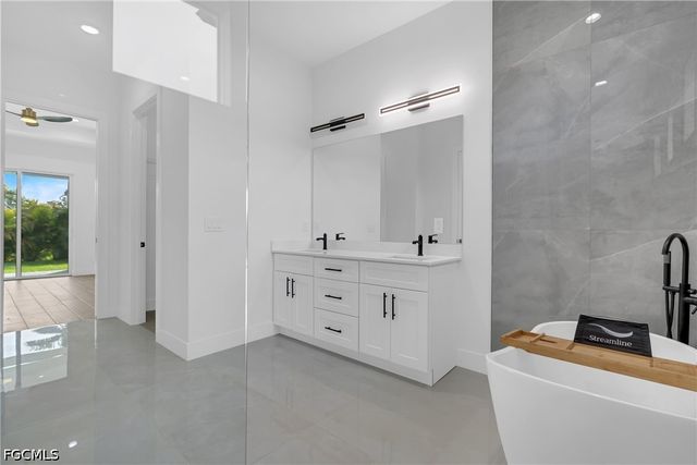 133 West DR, Rotonda West, FL 33947