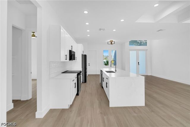 133 West DR, Rotonda West, FL 33947