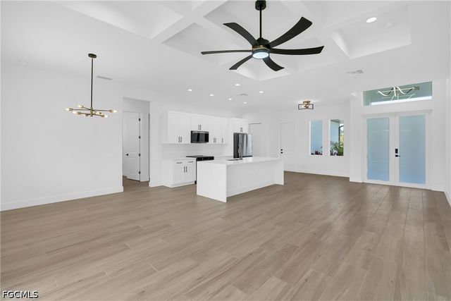 133 West DR, Rotonda West, FL 33947