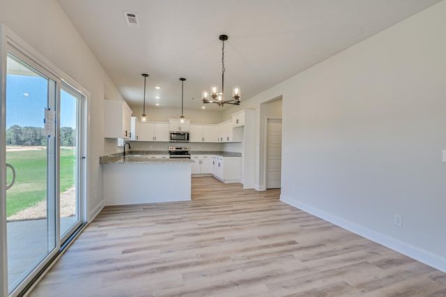 1703 N Pine Ridge Drive, Hephzibah, GA 30815