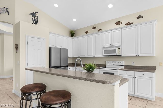 3811 Lakeview Isle CT, Fort Myers, FL 33905