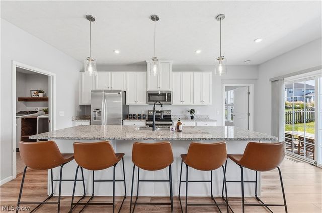 6228 Hooper Drive, Medina, OH 44256