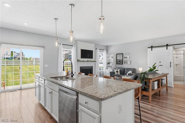 6228 Hooper Drive, Medina, OH 44256